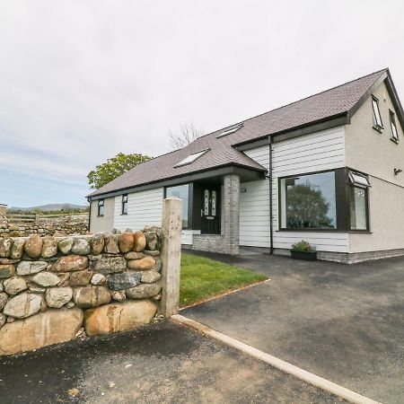 Llwyd Coed Canol Caernarfon Luaran gambar