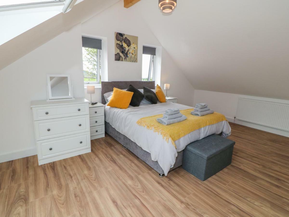 Llwyd Coed Canol Caernarfon Luaran gambar
